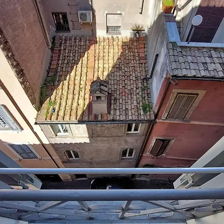 Vicolo Cellini By Halldis Apartamento Roma